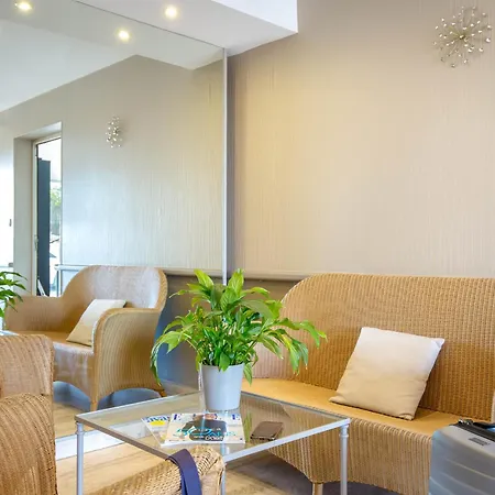 アパート Climatise 2/3 Pers - Proche Et Commerces - Wifi Gratuit - Fr-1-466a-18 *